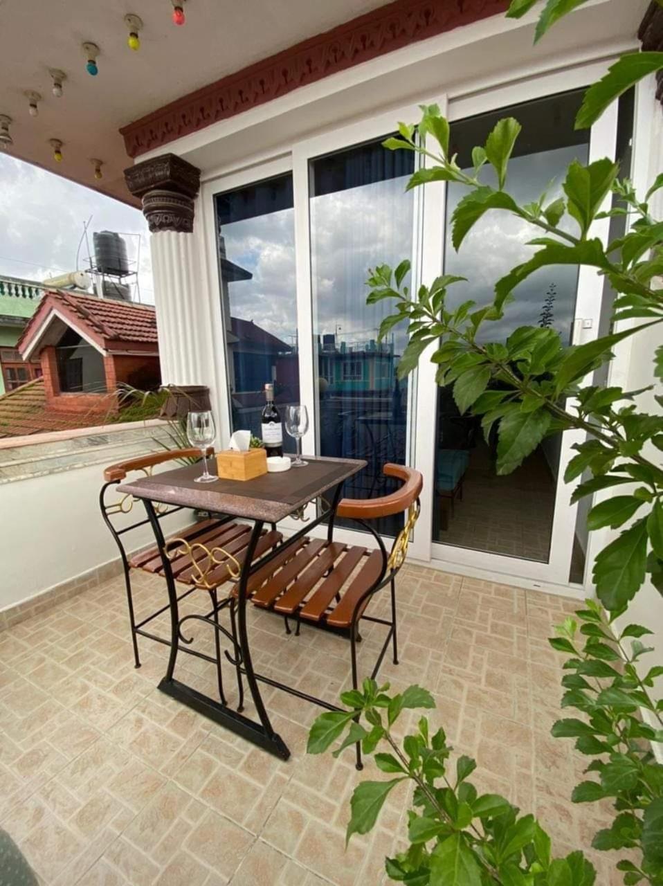 Chef House Resort Catmandu Exterior foto