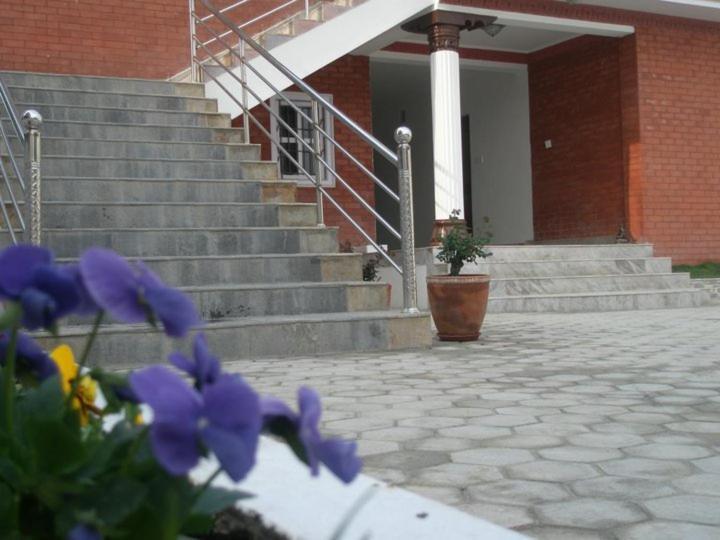 Chef House Resort Catmandu Exterior foto